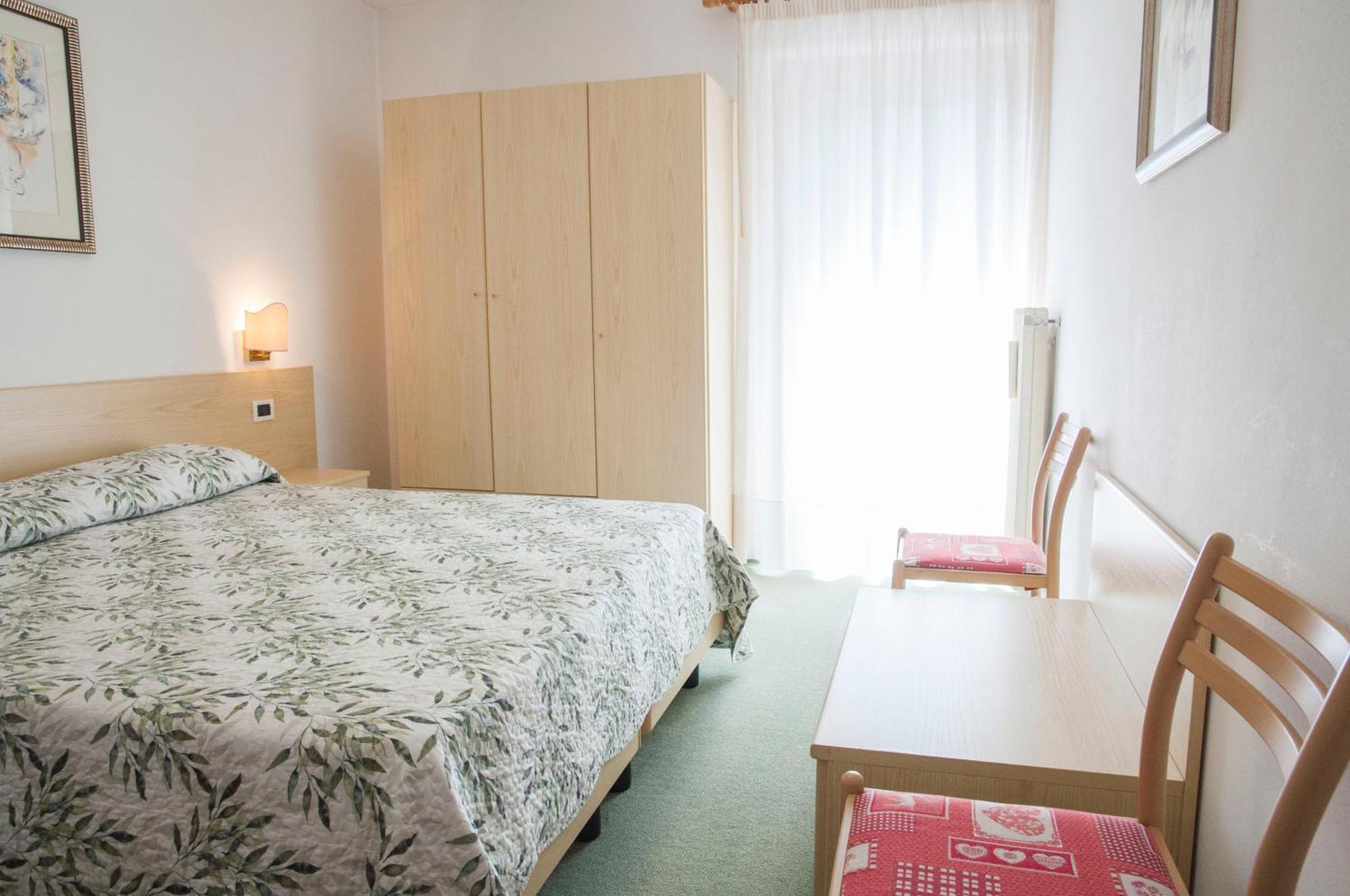 Garni Mariolina Bed & Breakfast Falcade Luaran gambar
